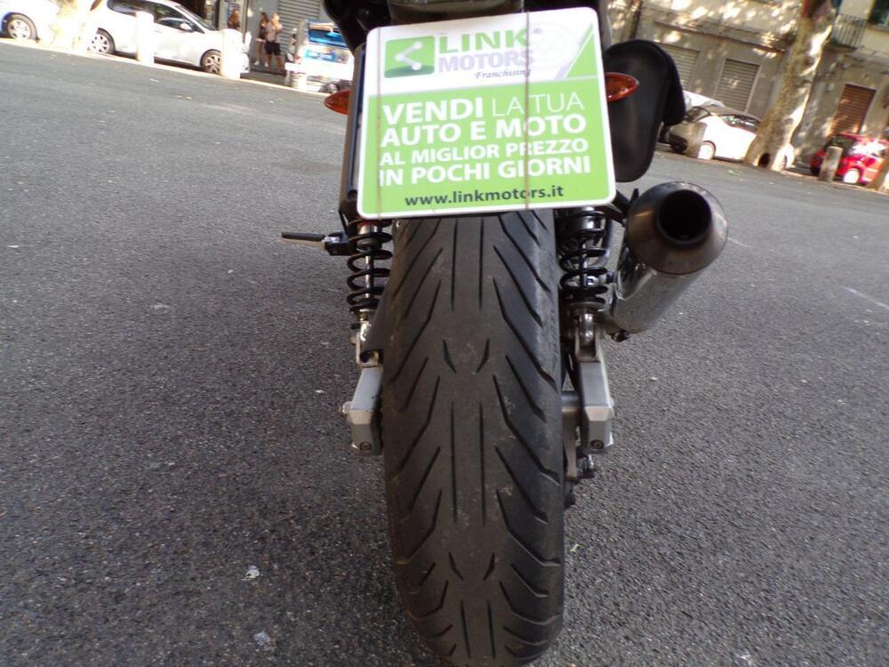 Suzuki GSX 750 (1998 - 03) (28)