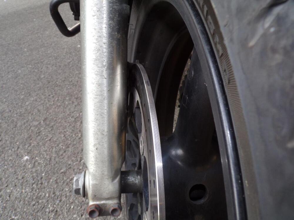 Suzuki GSX 750 (1998 - 03) (16)