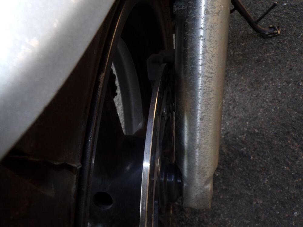 Suzuki GSX 750 (1998 - 03) (17)