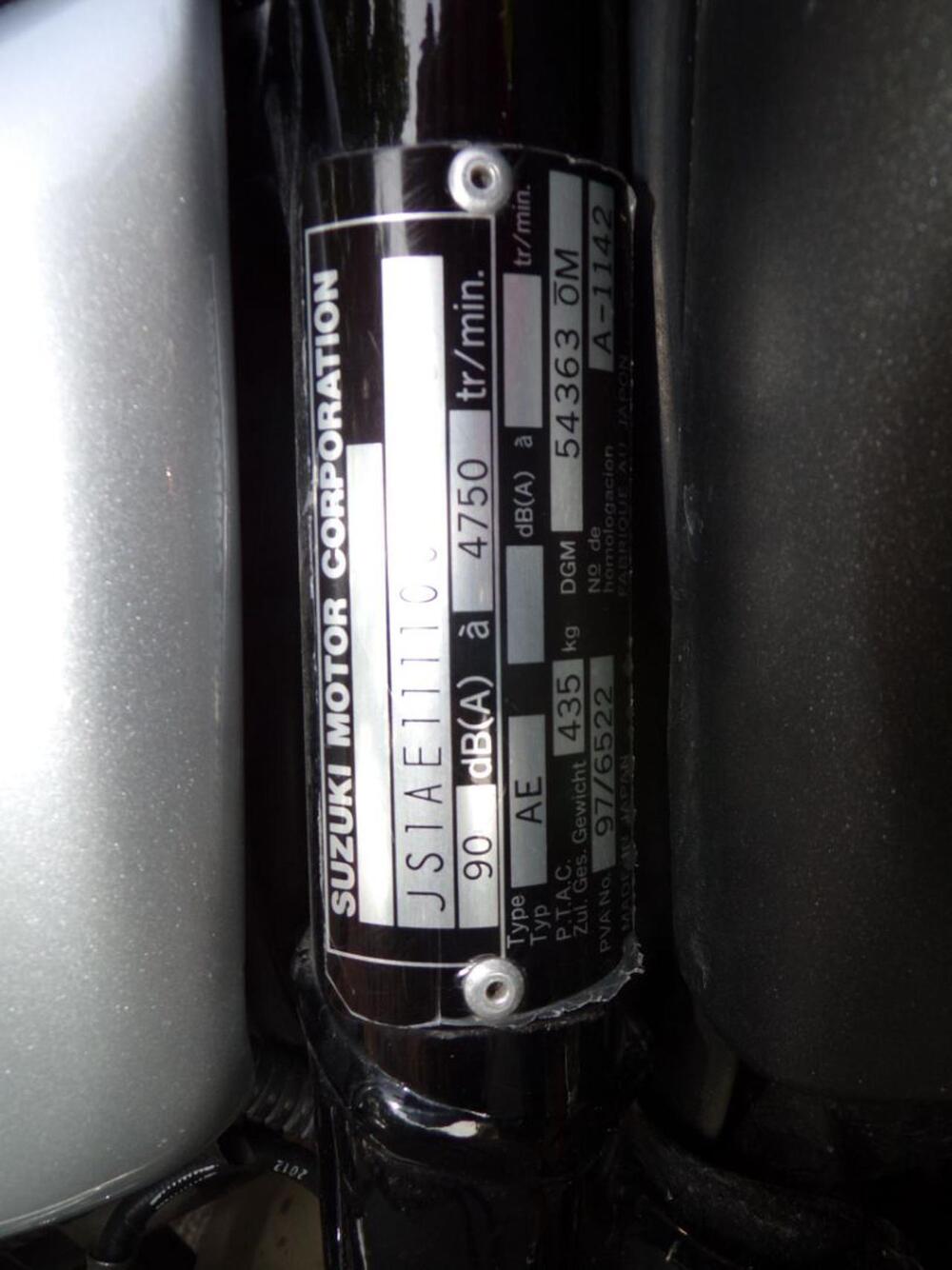 Suzuki GSX 750 (1998 - 03) (52)