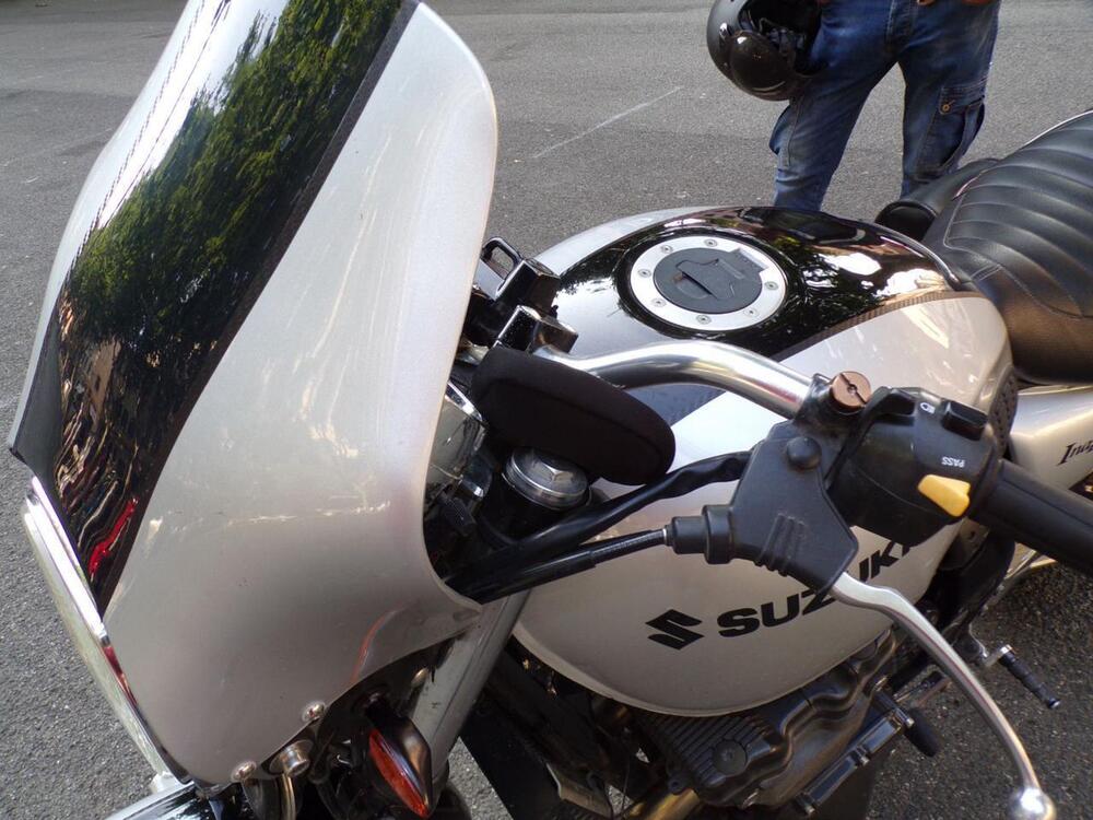 Suzuki GSX 750 (1998 - 03) (41)