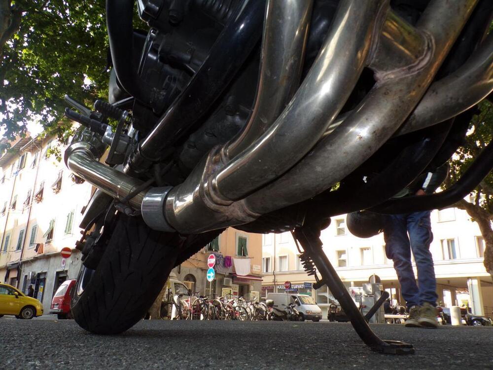 Suzuki GSX 750 (1998 - 03) (31)