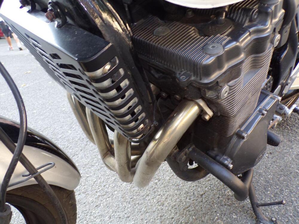 Suzuki GSX 750 (1998 - 03) (20)