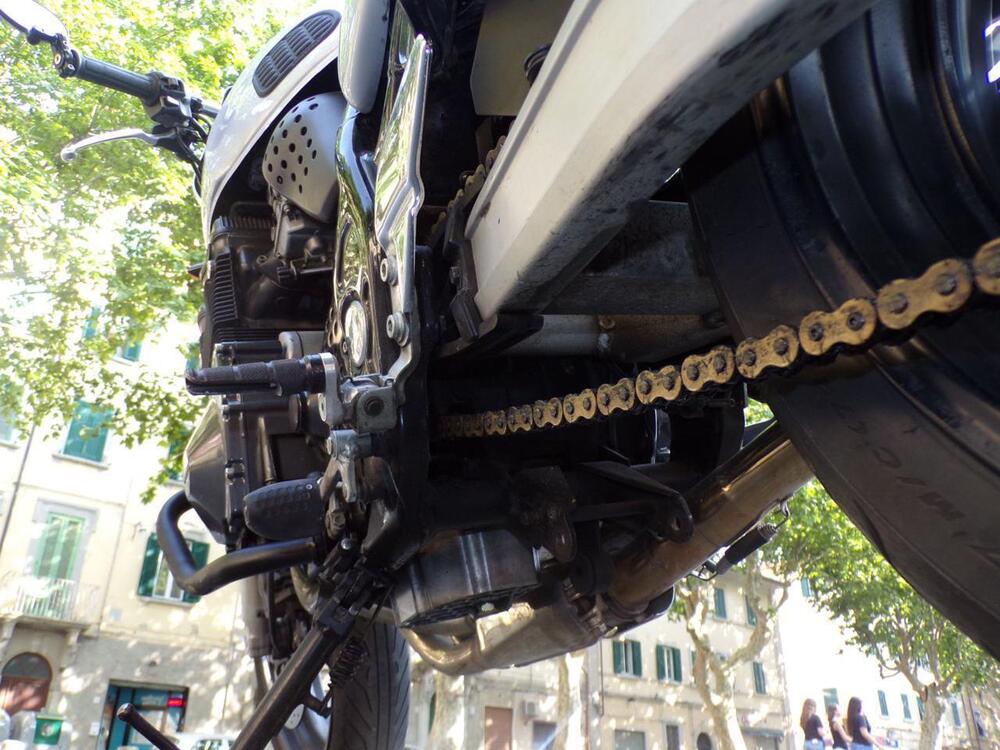 Suzuki GSX 750 (1998 - 03) (33)