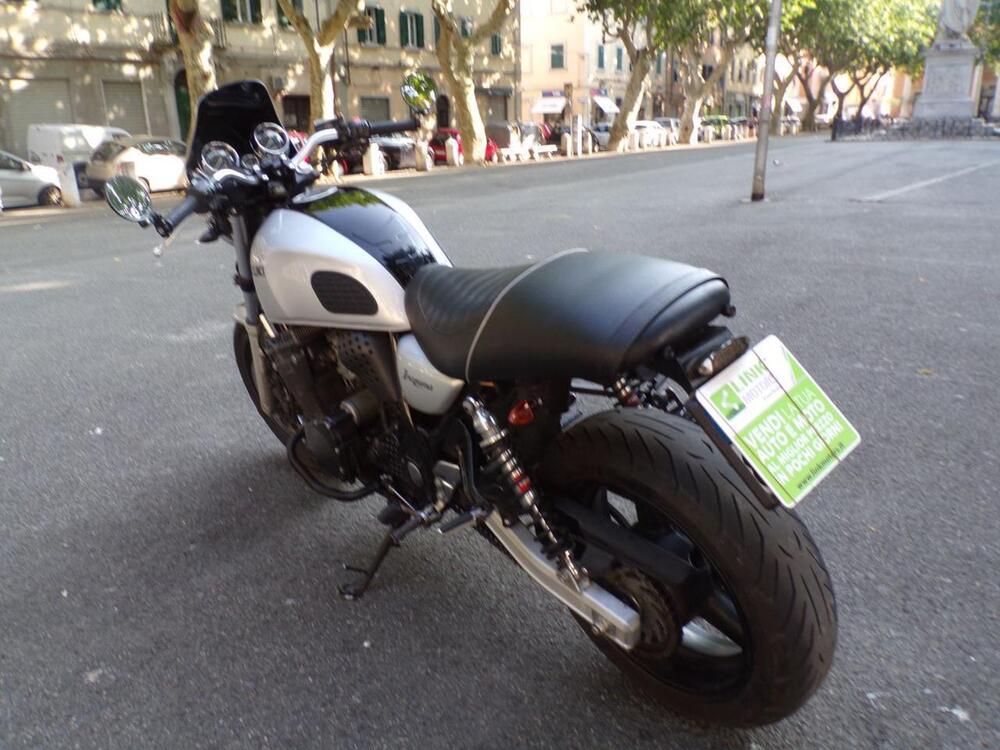 Suzuki GSX 750 (1998 - 03) (12)