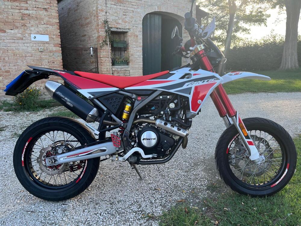 Fantic Motor XMF 125 Motard Competition 4t (2021 - 22) (4)