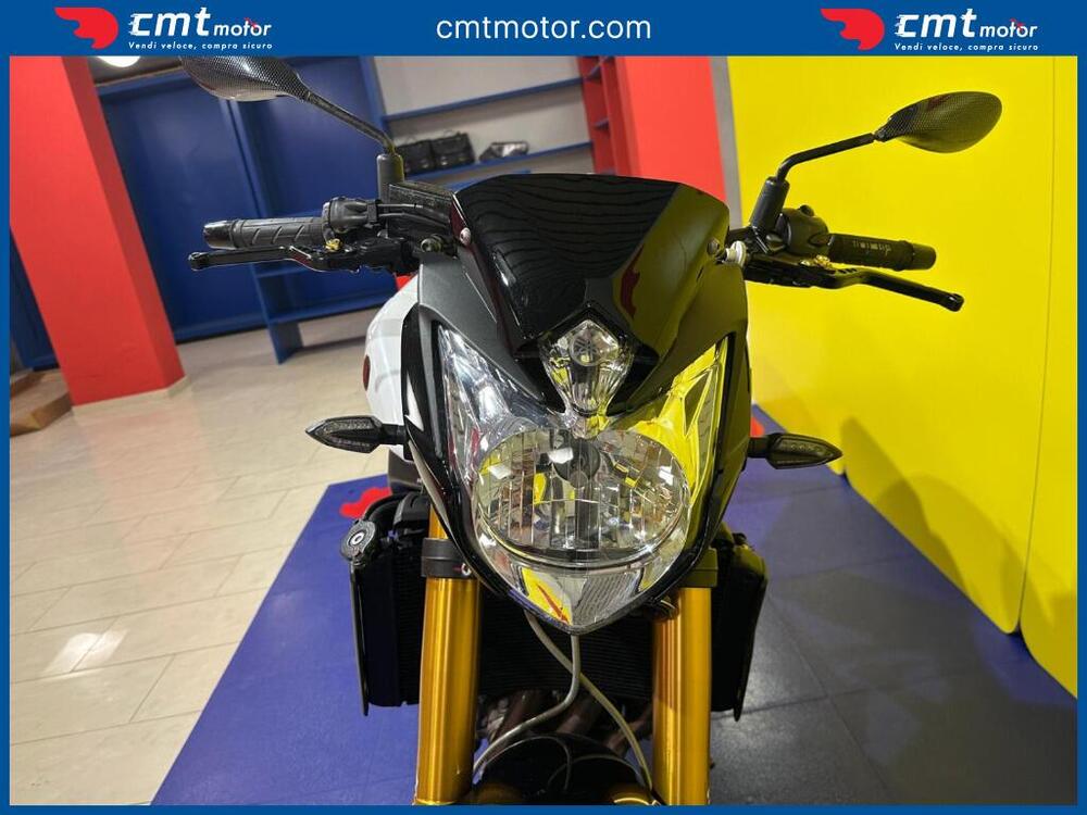 Yamaha FZ8 (2010 - 12) (7)