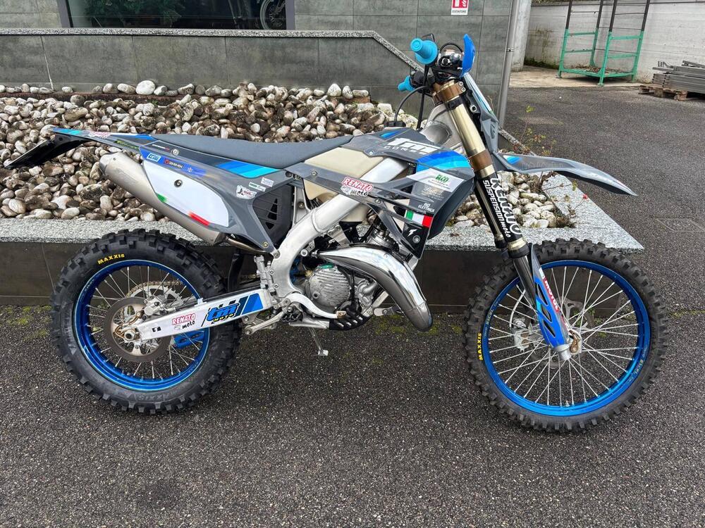 Tm Moto EN 125 ES Fi 2T (2025) (3)