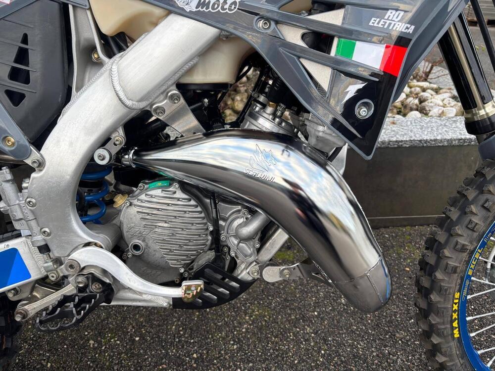 Tm Moto EN 125 ES Fi 2T (2025) (6)