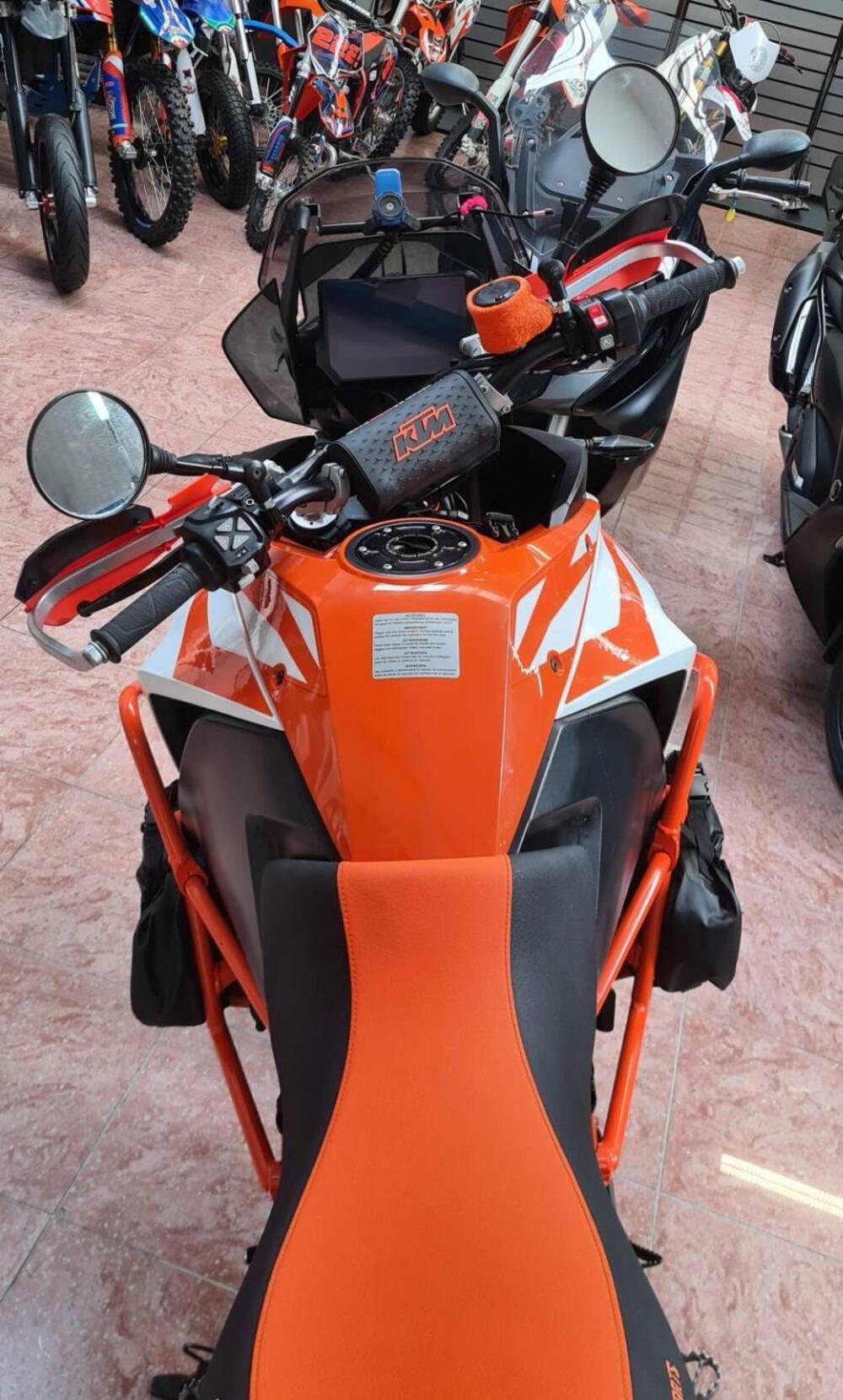 KTM 1290 Super Adventure R (2017 - 20) (2)