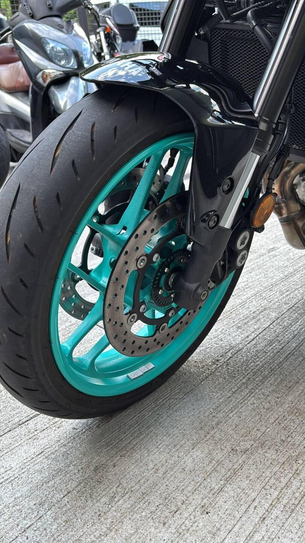 Yamaha MT-09 Y-AMT (2024 - 25) (8)