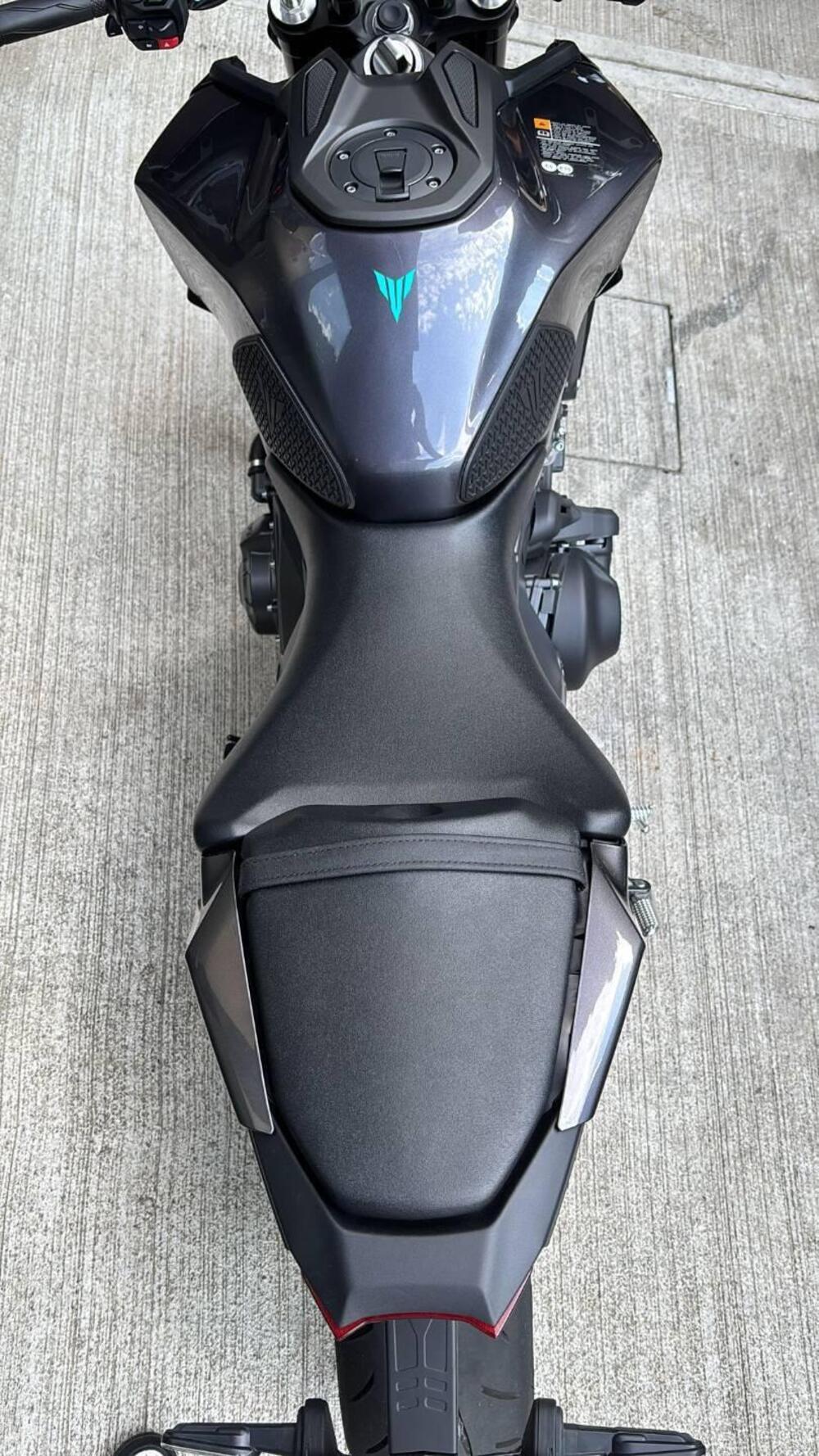 Yamaha MT-09 Y-AMT (2024 - 25) (7)