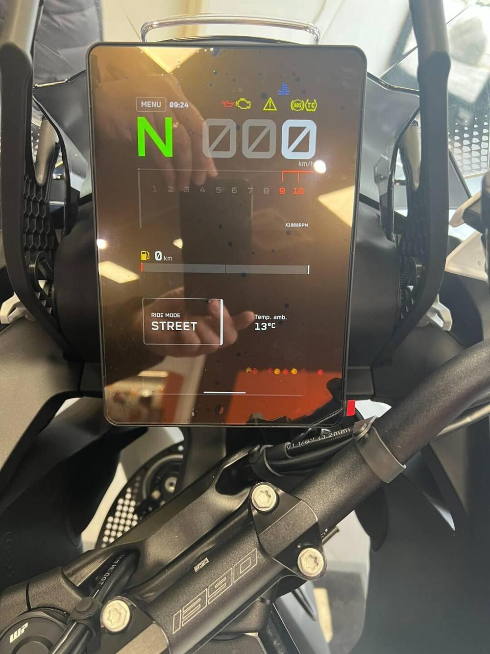 KTM 1390 Super Adventure S (2026) (4)