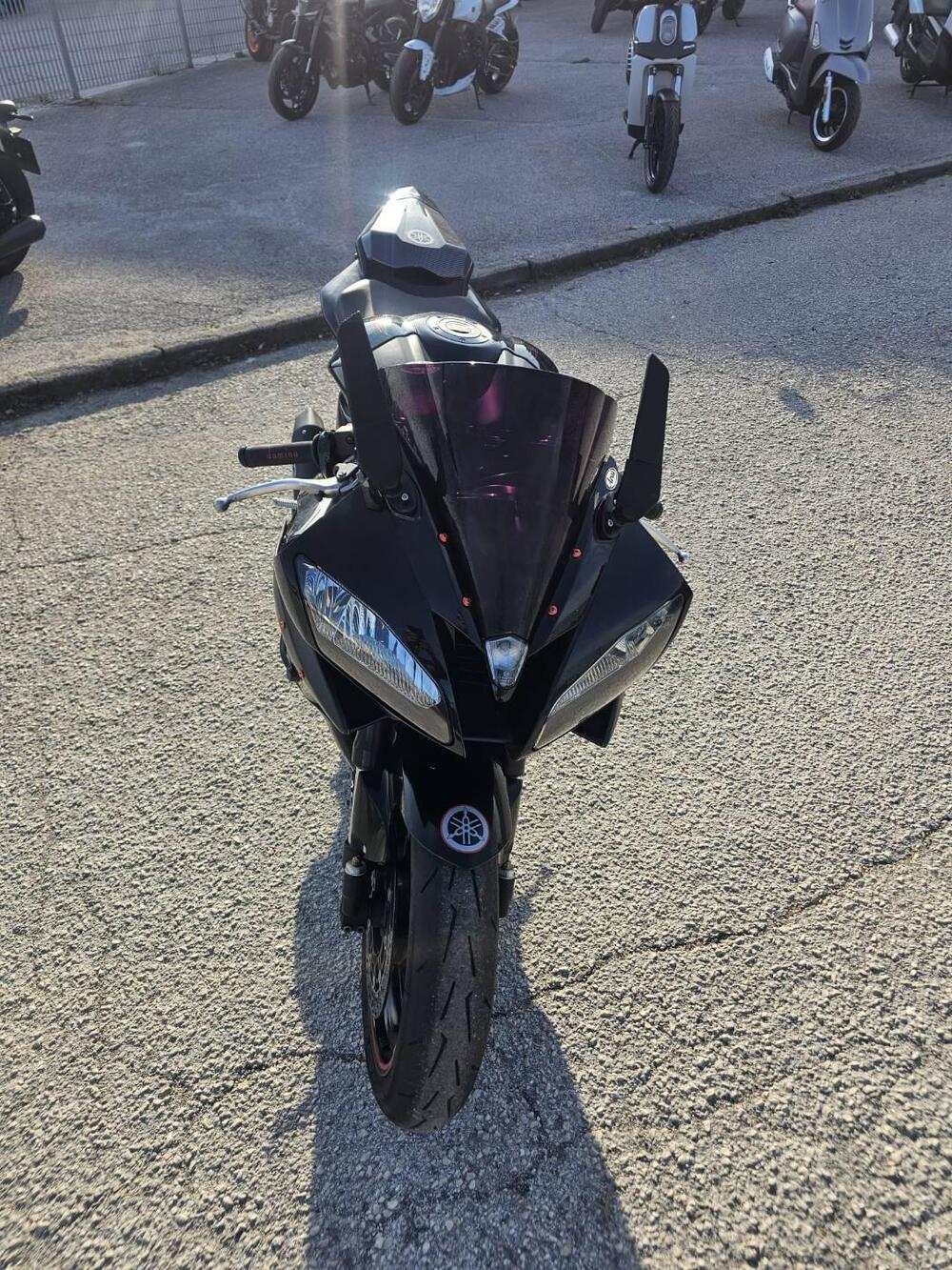 Yamaha YZF R6 (2006 - 07) (2)