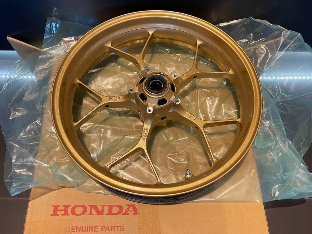CERCHIO ANTERIORE HONDA CBR 1000 RR SP