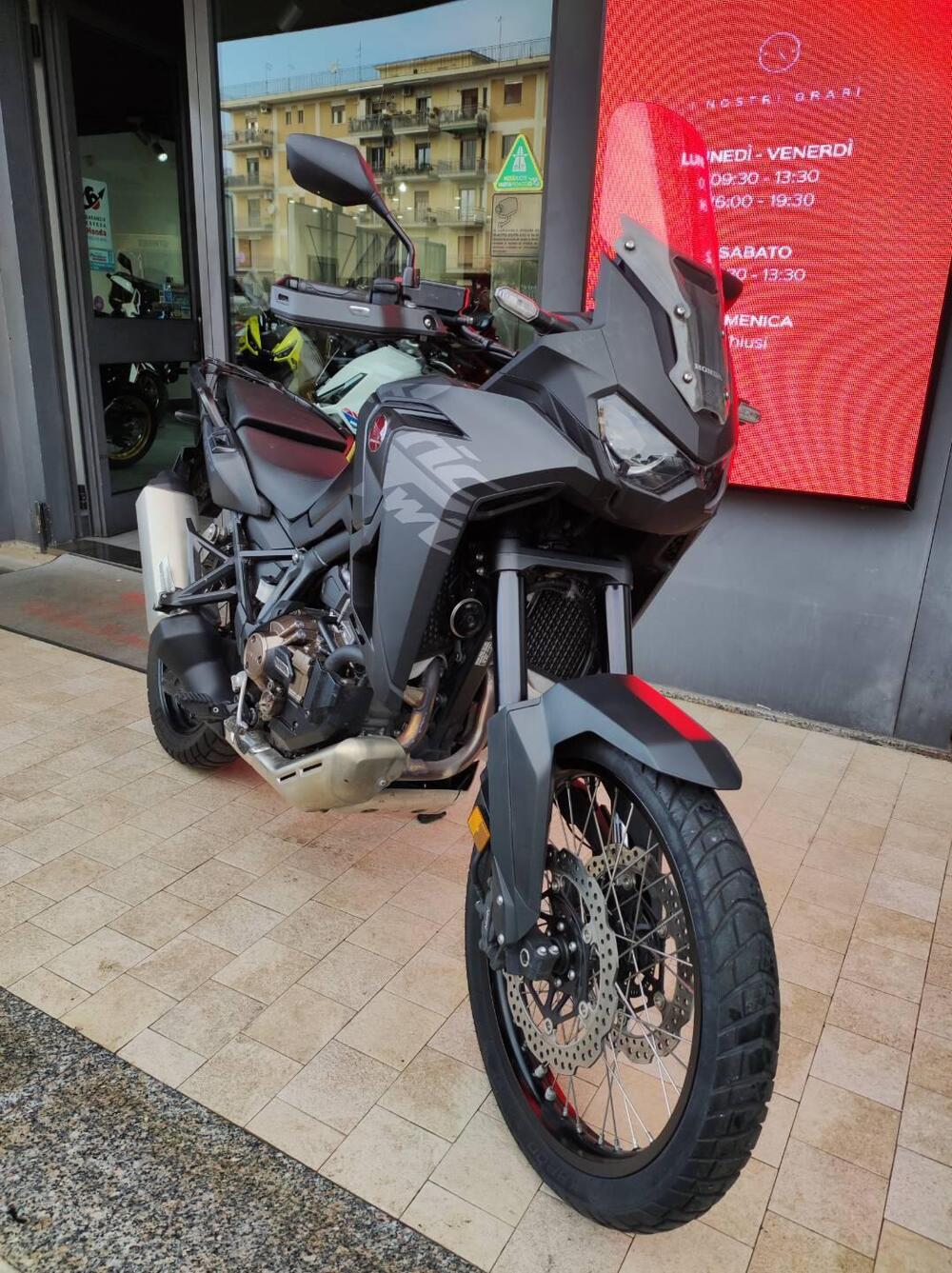 Honda Africa Twin CRF 1100L DCT (2022 - 23) (2)