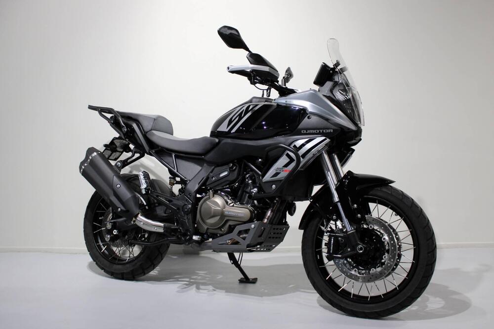 QJ Motor SRT 600 SX (2024 - 25) (2)