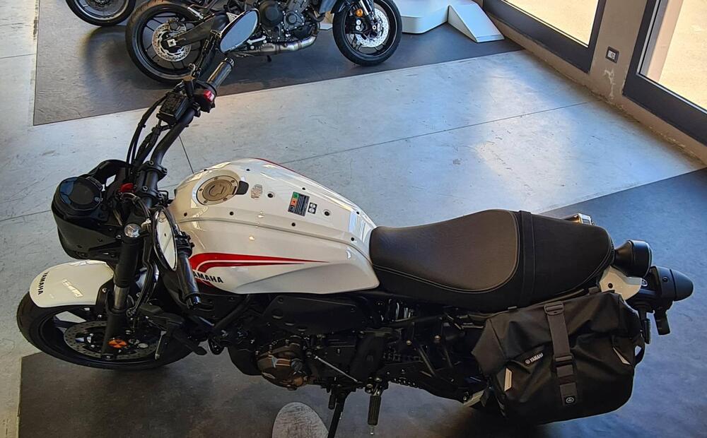 Yamaha XSR 700 (2022 - 25) (3)