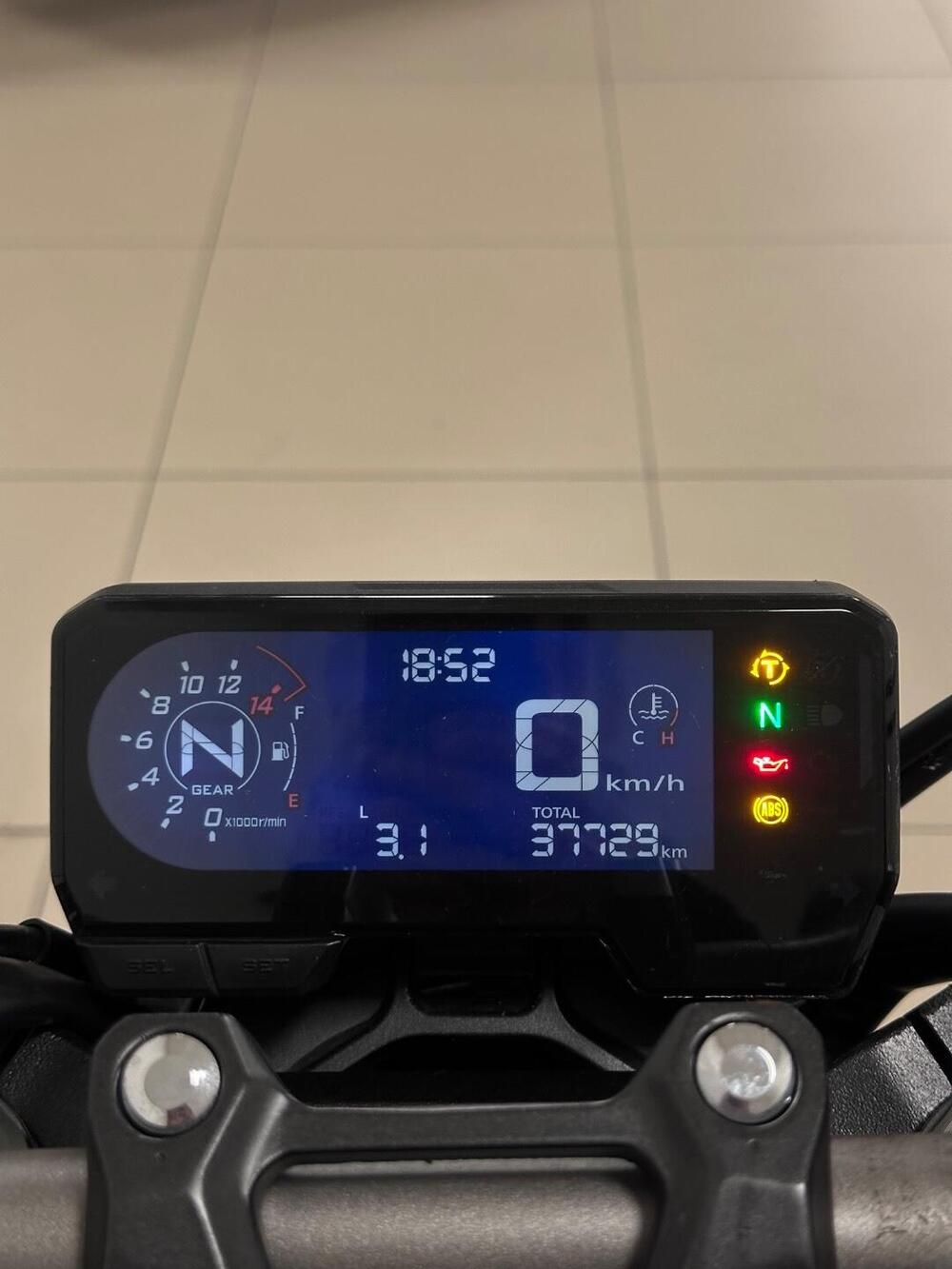 Honda CB 650 R (2021 - 23) (3)