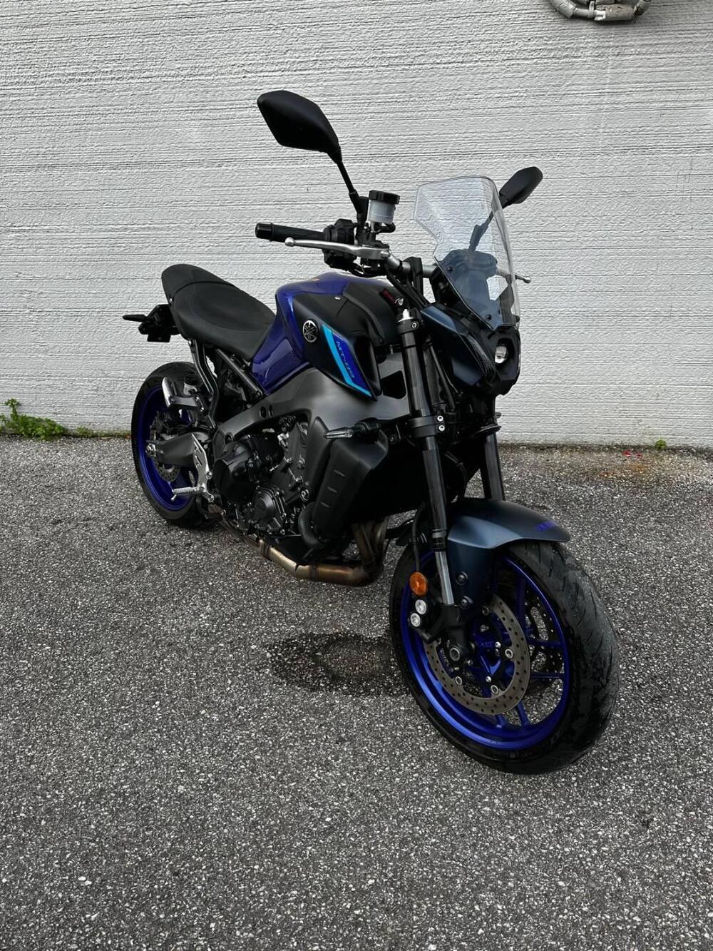 Yamaha MT-09 (2021 - 23) (2)