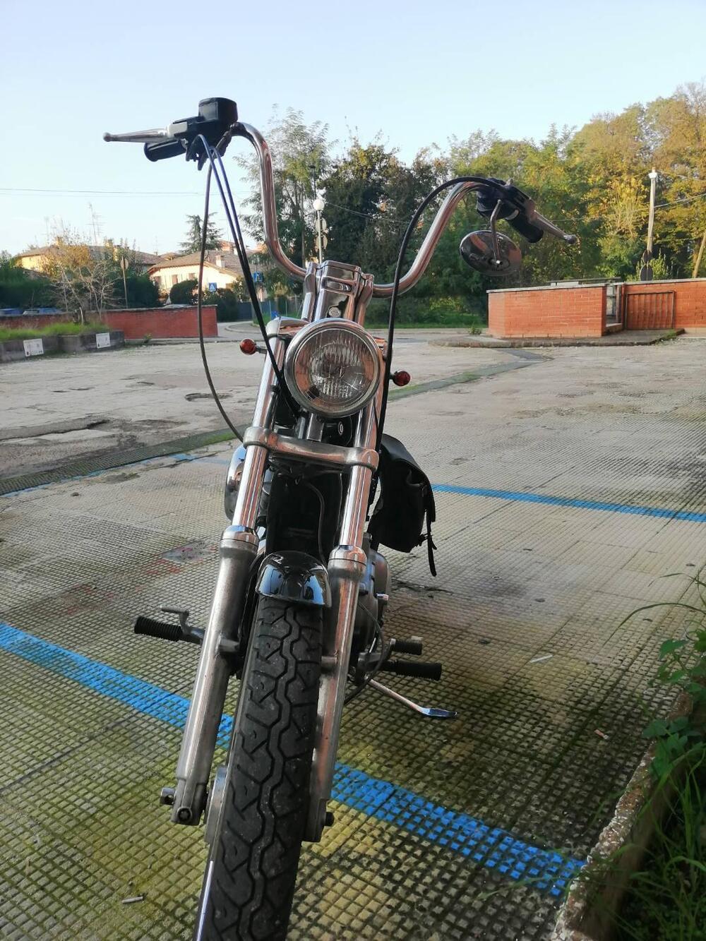 Harley-Davidson 883 Custom (2001 - 05) - XL 53C (9)