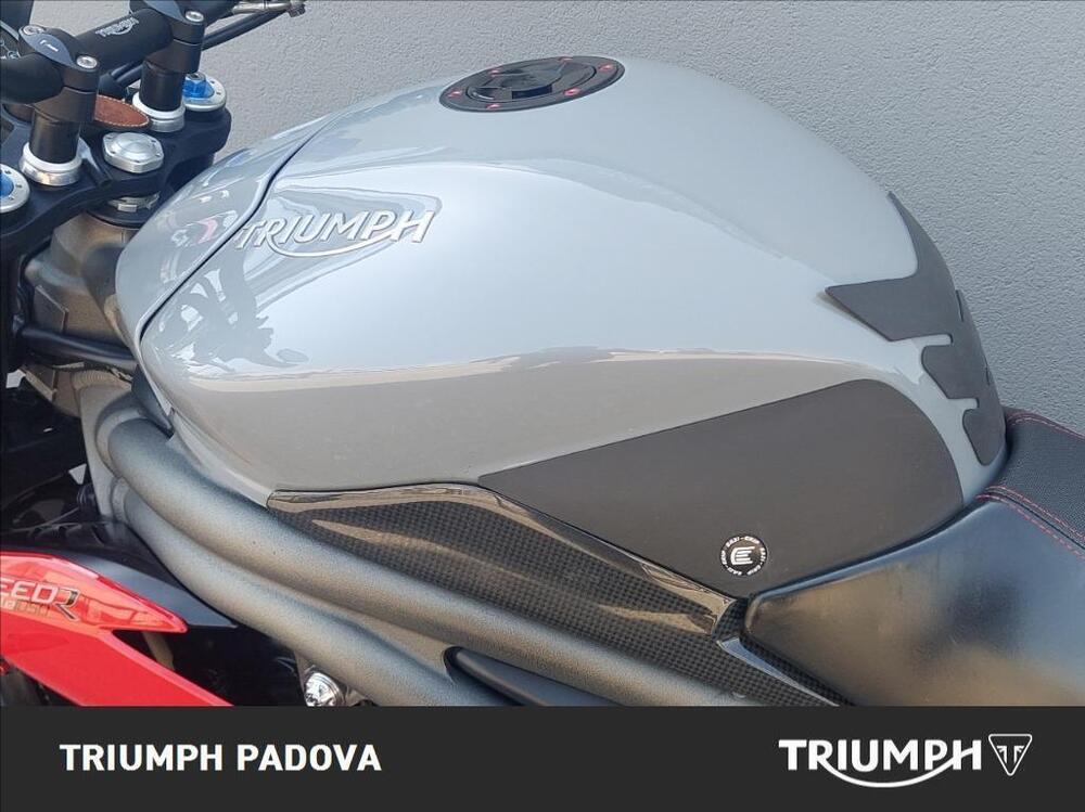 Triumph Speed Triple 1050 R ABS (2016 - 17) (9)
