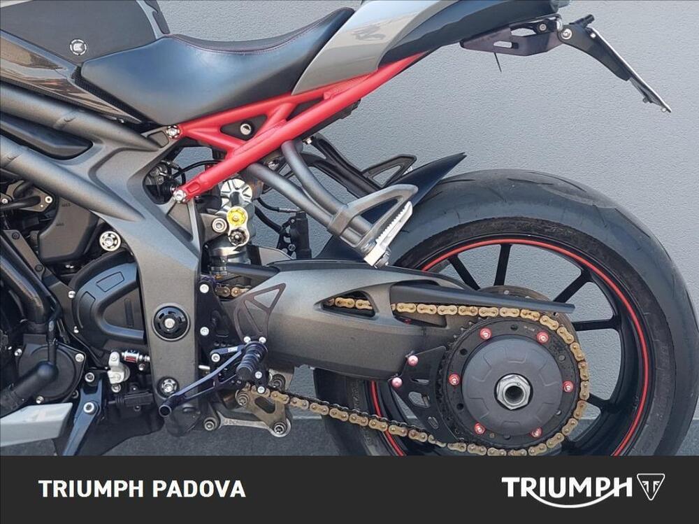Triumph Speed Triple 1050 R ABS (2016 - 17) (7)