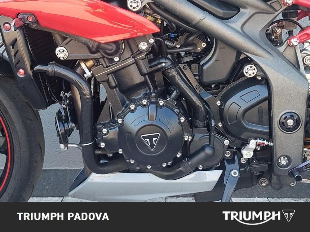 Triumph Speed Triple 1050 R ABS (2016 - 17) (8)