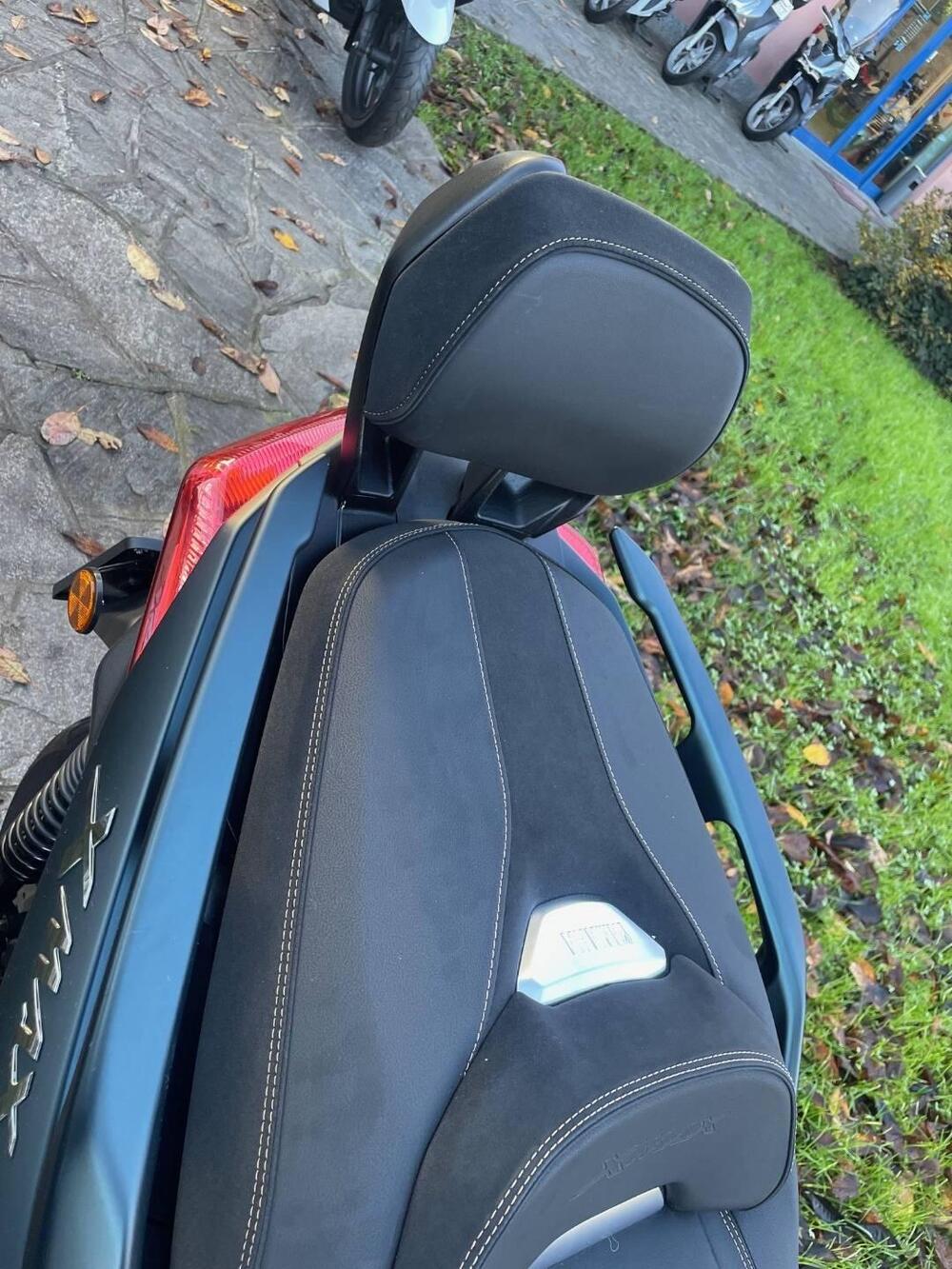 Yamaha X-Max 300 Tech Max (2021 - 24) (7)