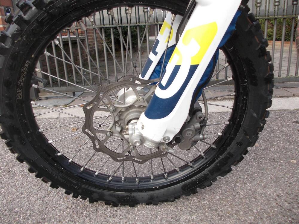 Husqvarna TE 300i (2023) (3)