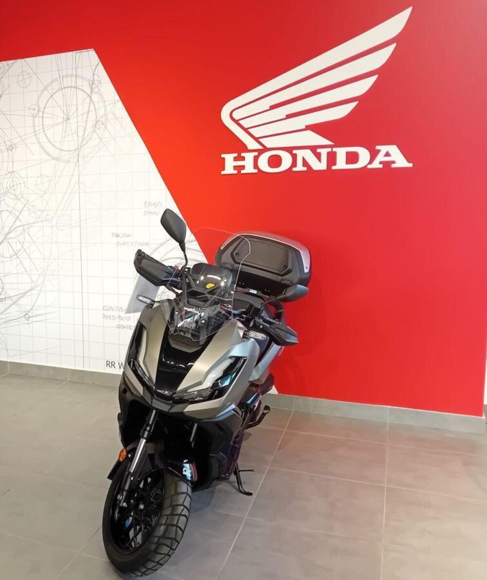 Honda ADV 350 (2025) (3)
