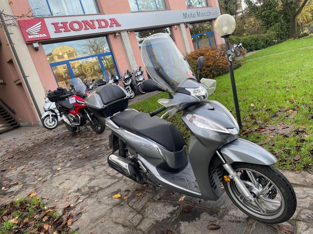 Honda SH 300 i ABS (2016 - 20) (4)