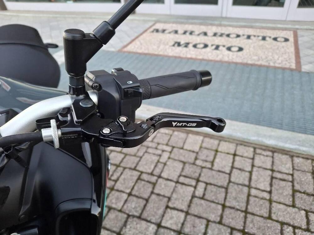 Yamaha MT-09 (2021 - 23) (7)