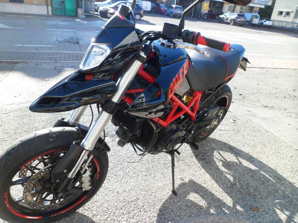 Ducati Hypermotard 796 (2012) (5)
