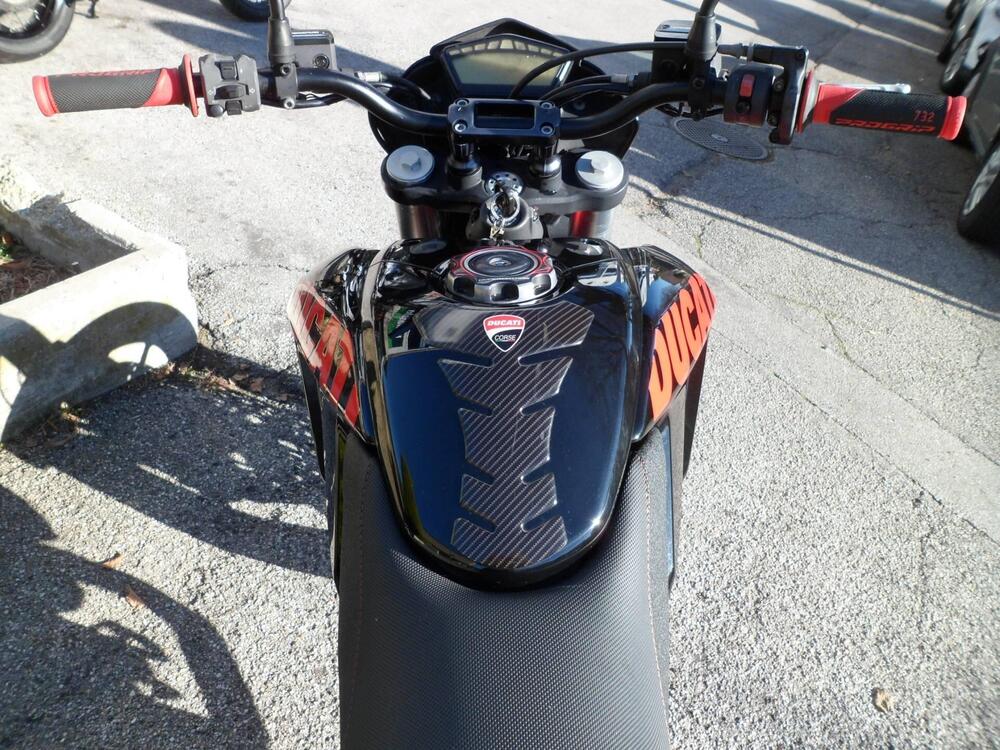 Ducati Hypermotard 796 (2012) (6)