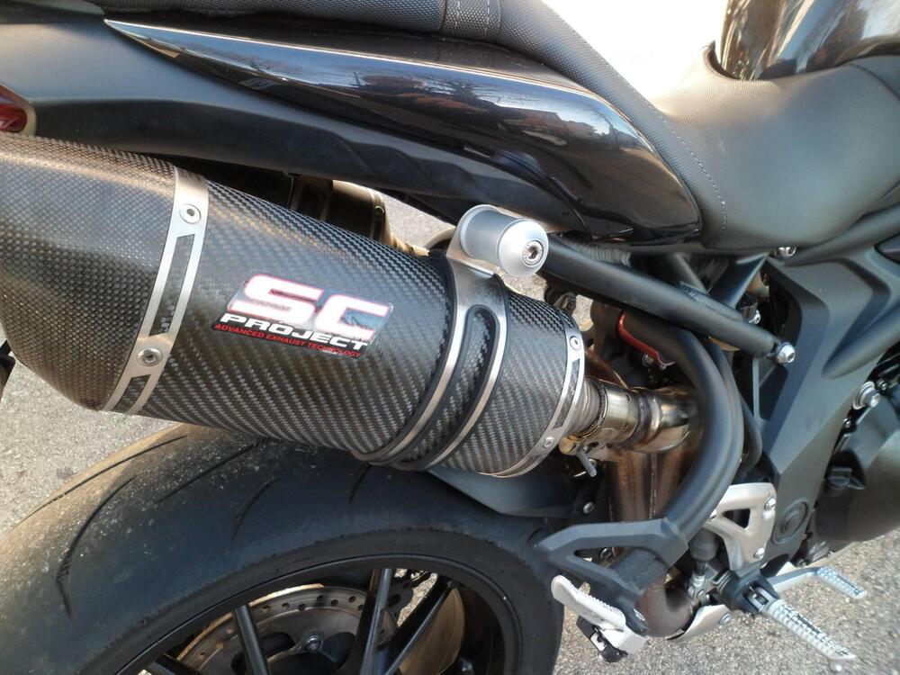 Triumph Speed Triple 1050 (2011 - 13) (11)