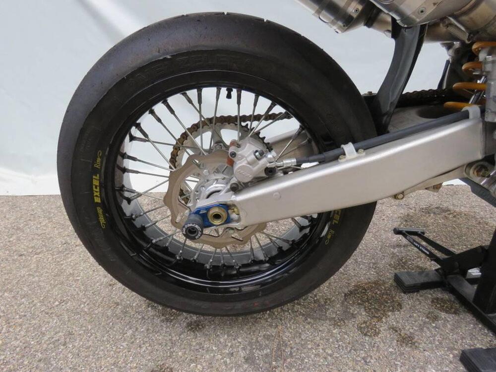 Tm Moto SMM 450 Fi ES (2016) (9)