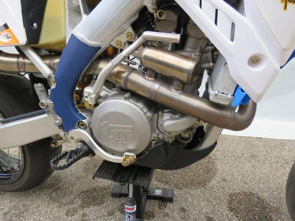 Tm Moto SMM 450 Fi ES (2016) (12)