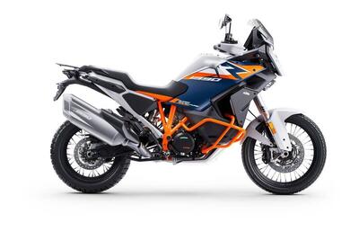 KTM 1390 Super Adventure R (2026) nuova