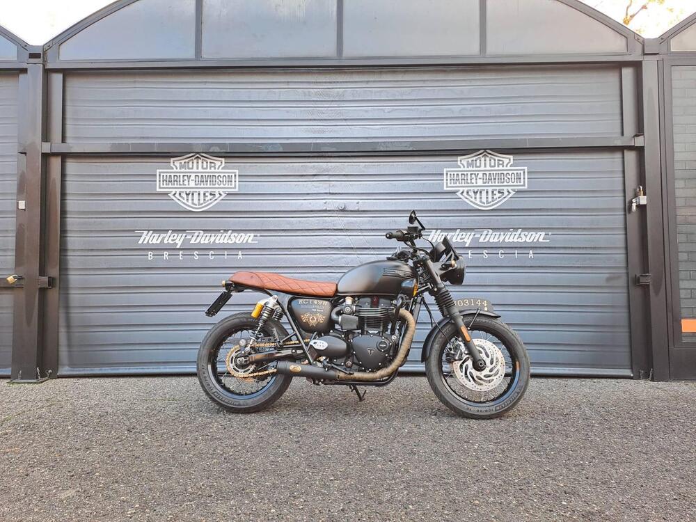 Triumph Bonneville T120 Black Stealth Edition (2024)