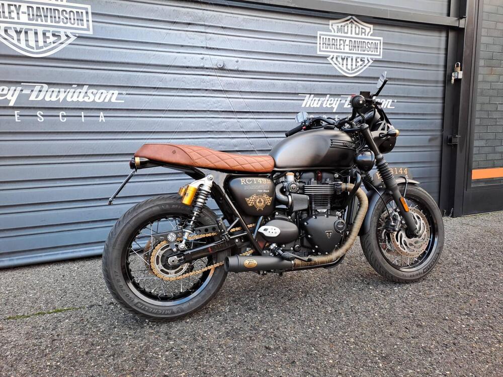Triumph Bonneville T120 Black Stealth Edition (2024) (6)