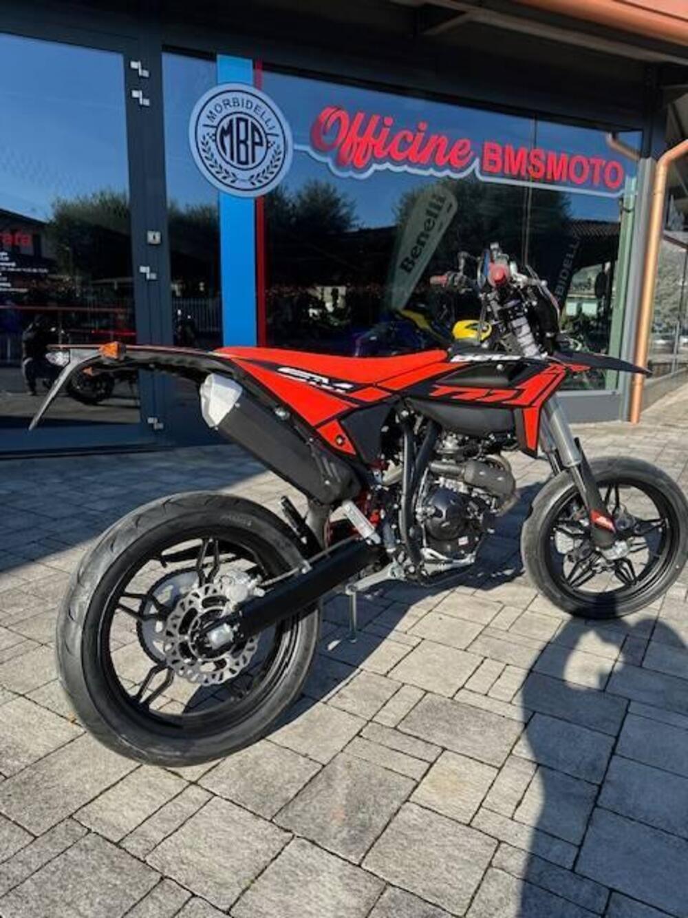 Betamotor RR 125 4T Motard T (2025 - 26) (2)