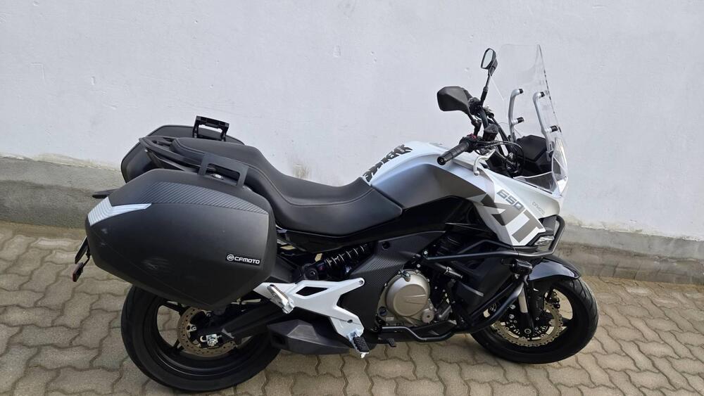 CFMOTO 650MT (2021 - 24) (3)