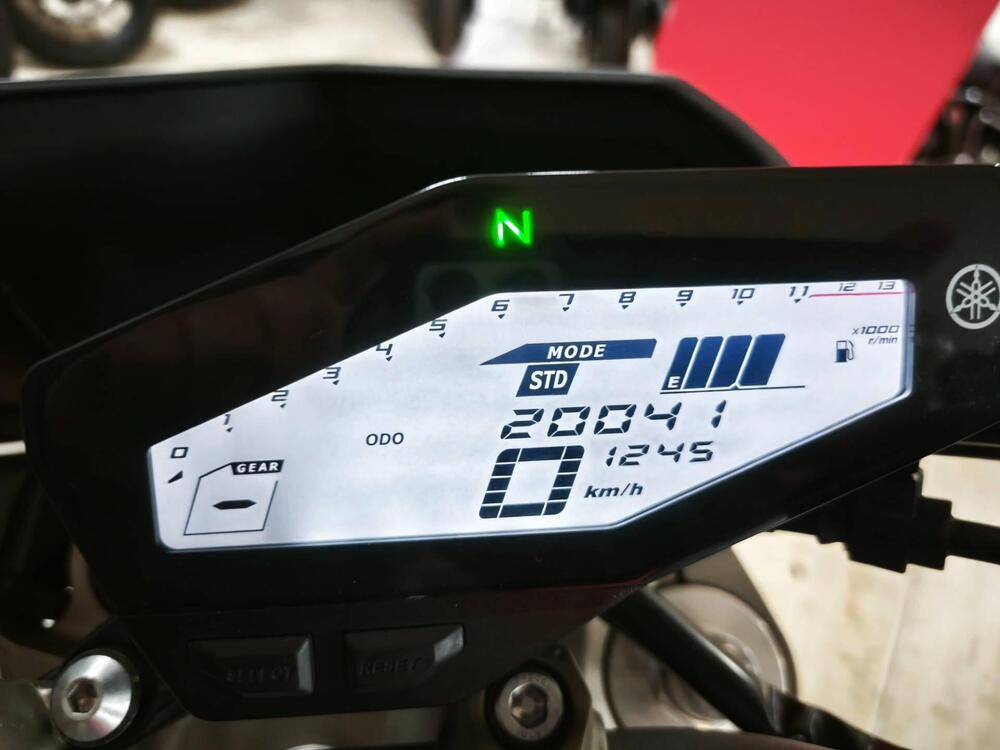 Yamaha MT-09 ABS (2013 - 15) (5)