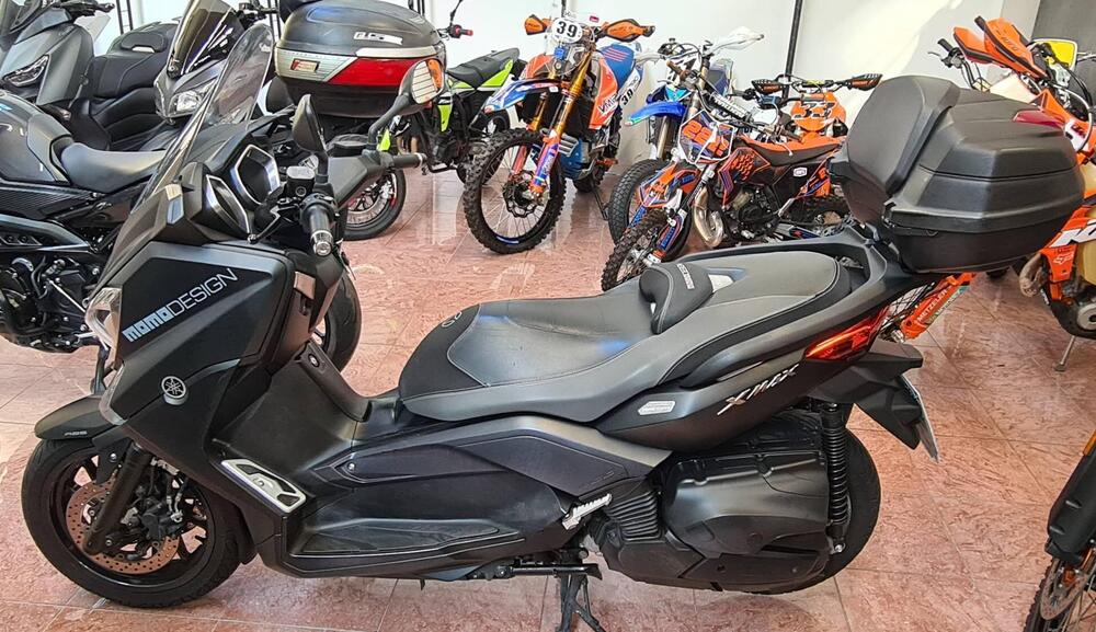 Yamaha X-Max 400 Momodesign (2014 - 16)