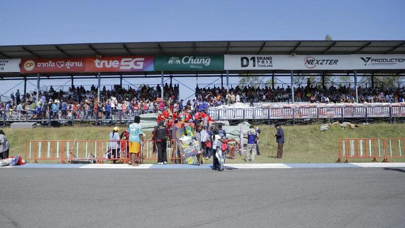 Emergenza al Chang International Circuit: la pista di MotoGP diventa centro profughi