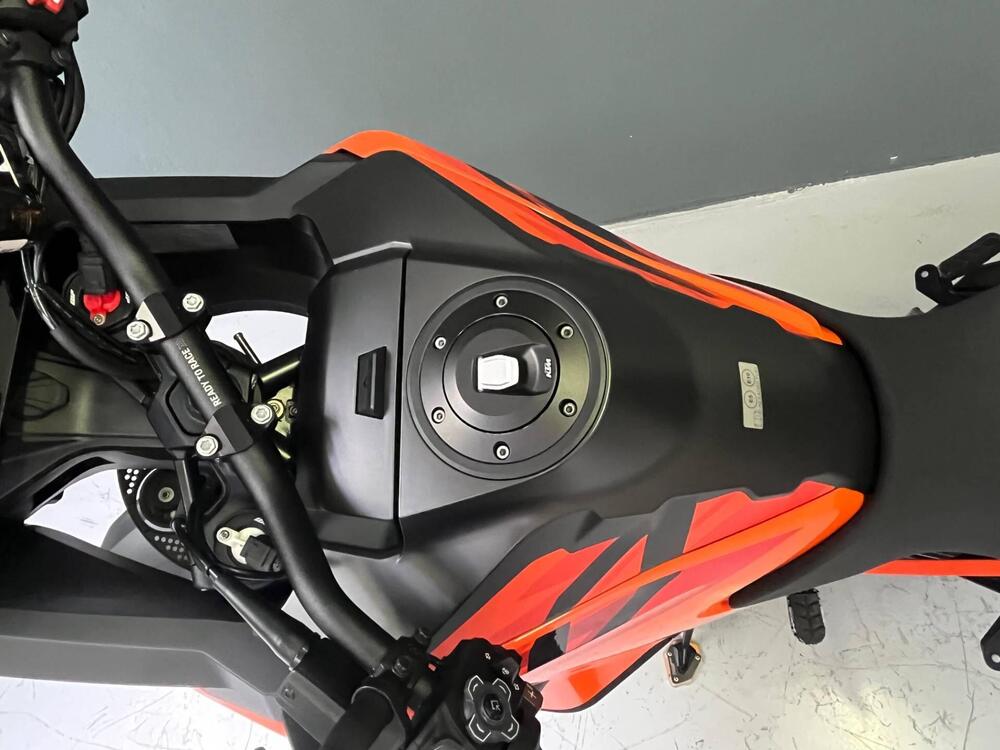 KTM 1290 Super Adventure S (2022 - 25) (4)