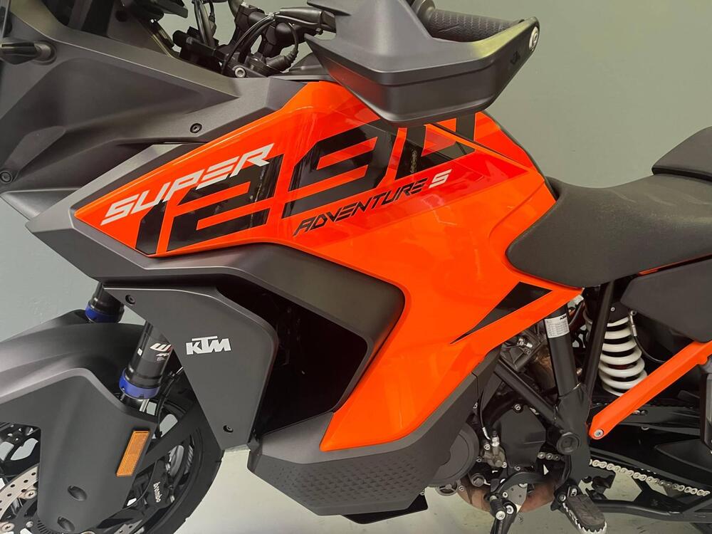 KTM 1290 Super Adventure S (2022 - 25) (6)