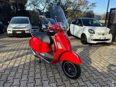 Vespa GTS 300 Super (2023 - 24) usata