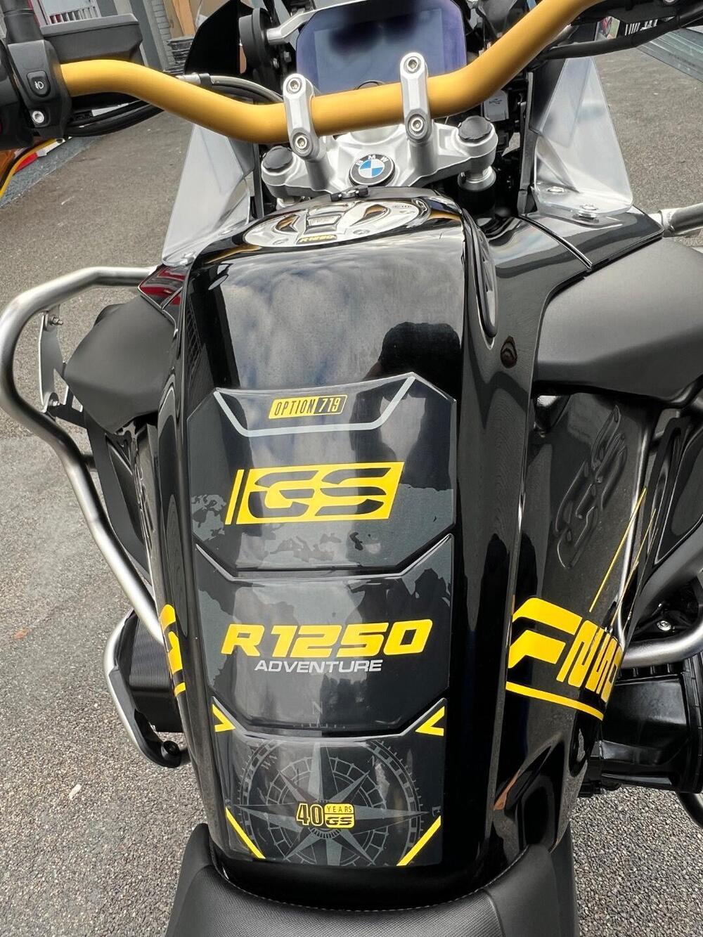 Bmw R 1250 GS Adventure - Edition 40 Years GS (2020 - 21) (8)